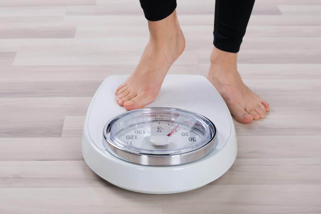 what is a good calorie deficit for weight loss