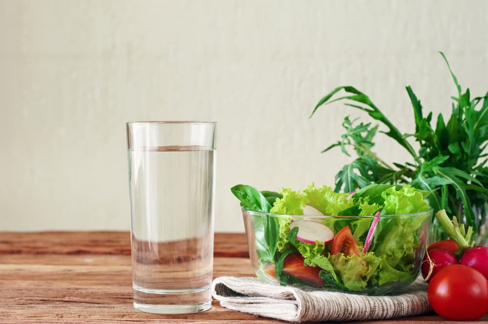 salad and water diet