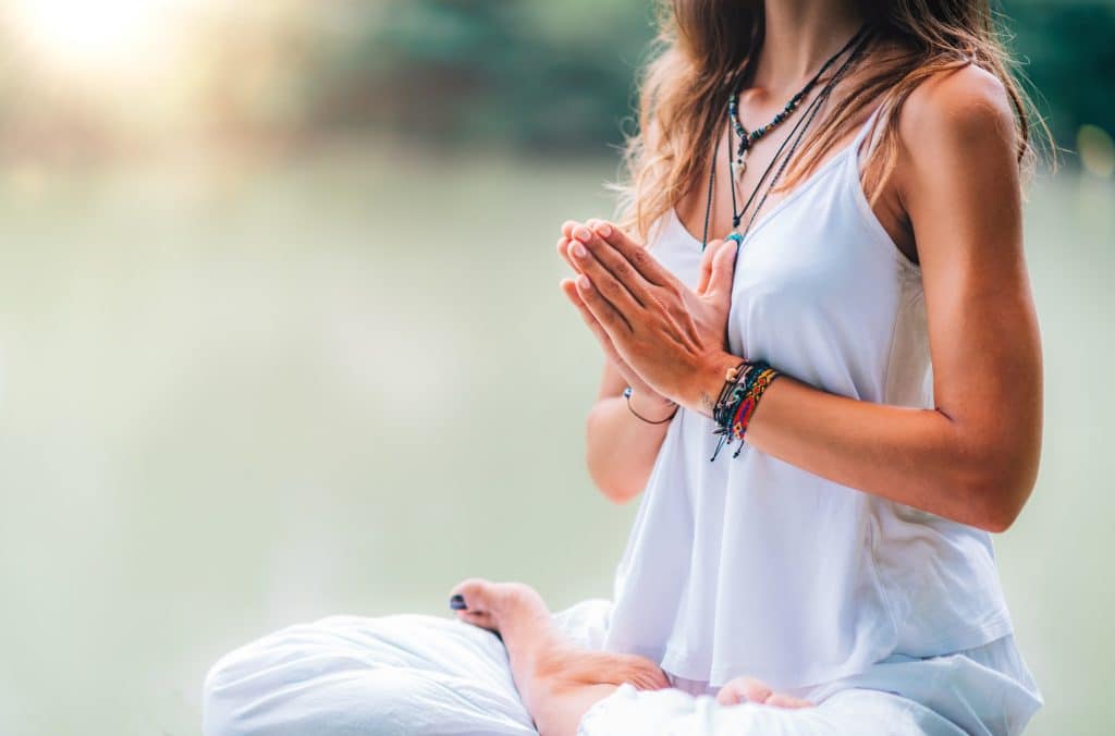 Meditation For Anxiety: Practical Ways To Live Daily Without Worries
