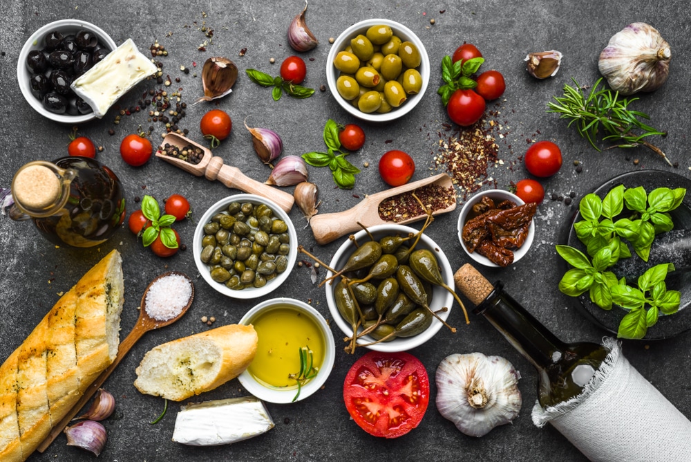 mediterranean diet vs paleo