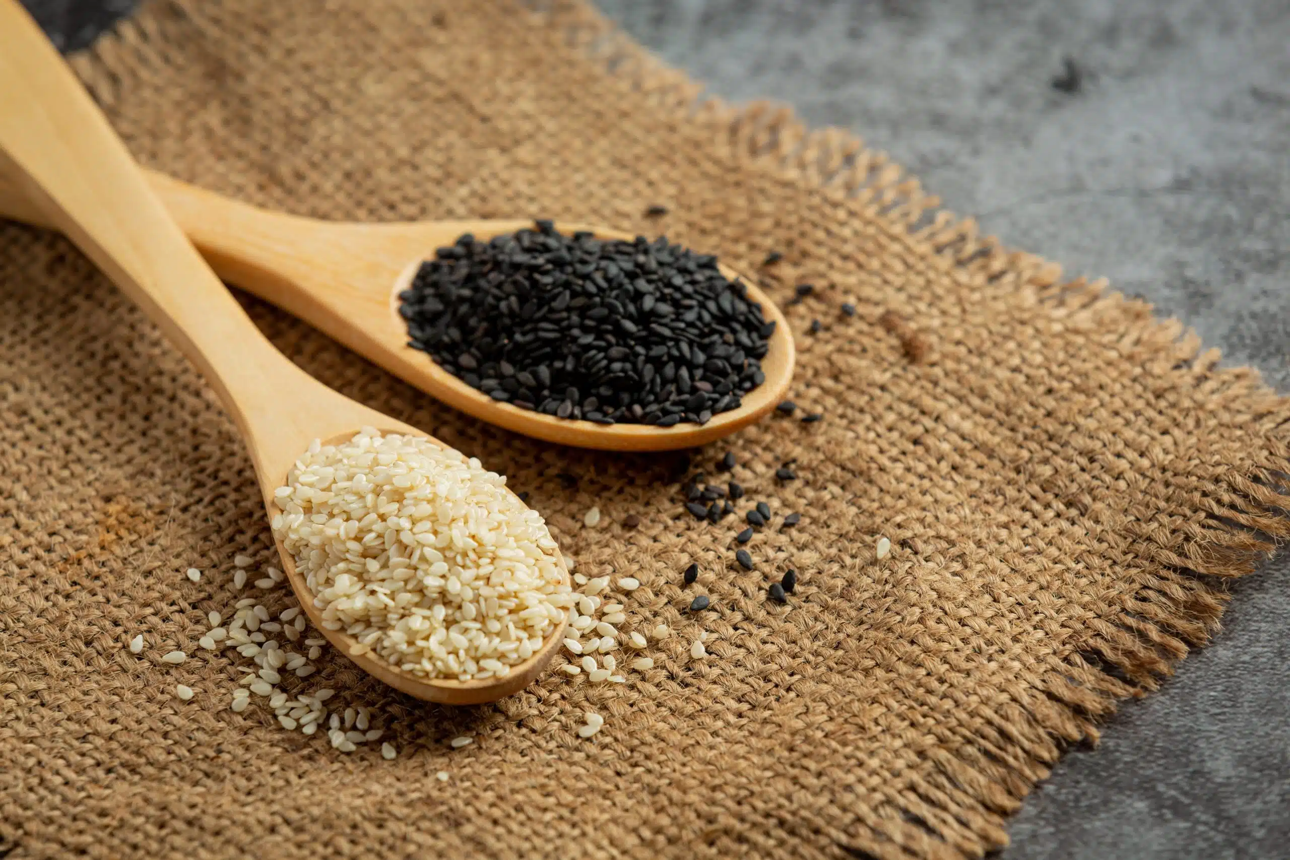 Sesame Seeds Facts, Calories, Health Benefits And Side Effects - BetterMe