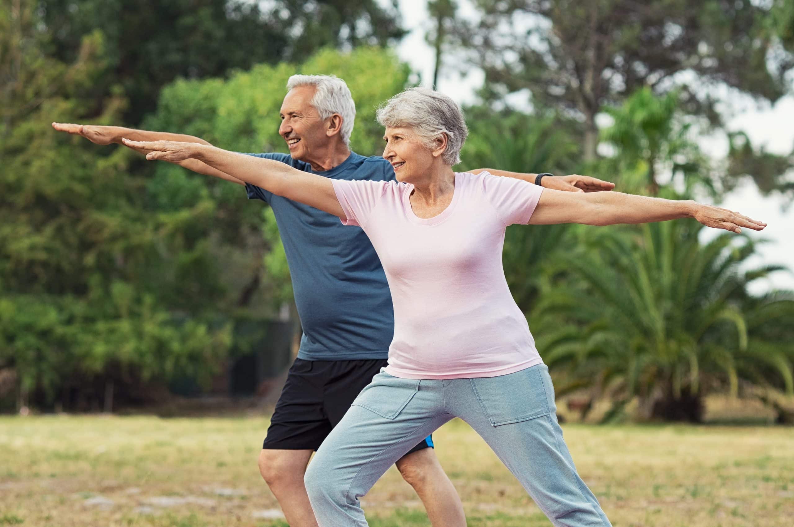 Health activities. Активный образ жизни. Пожилые люди. Физкультура для пожилых. Здоровые пожилые люди.