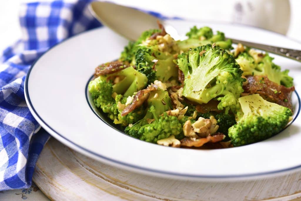 Easy And Crispy 10 Minute Broccoli In Air Fryer Recipe - BetterMe