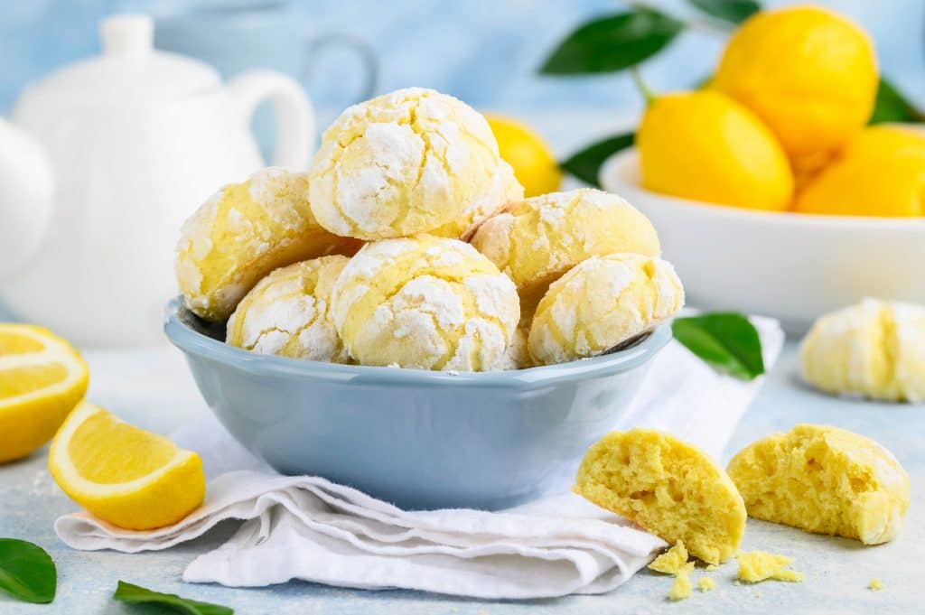 Lemon Cookies 4 Ways: Crispy, Chewy, Old Fashioned, and Italian Recipes ...