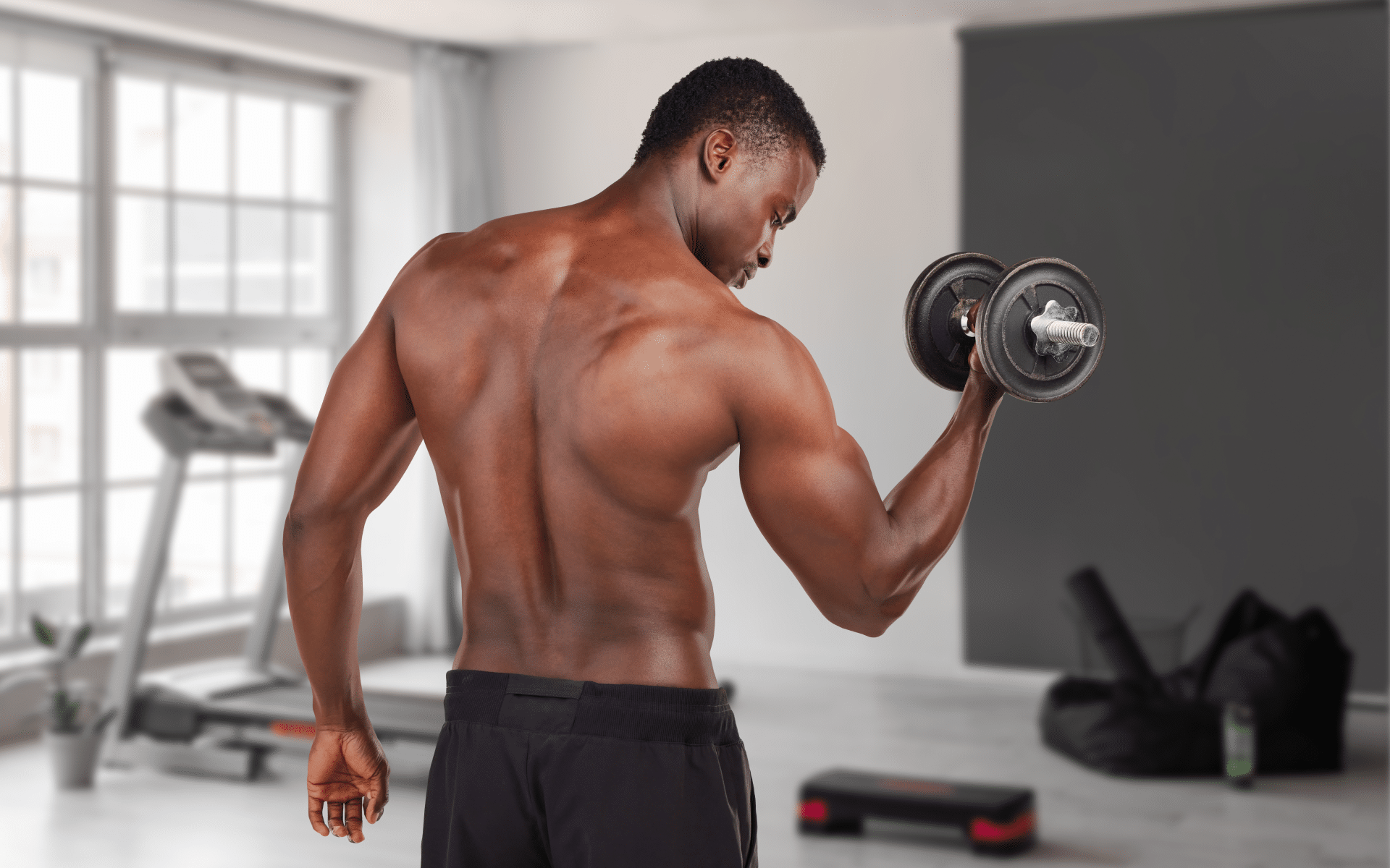 v-shape back workout with dumbbells